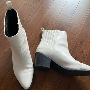 Dolce Vita Western Boots